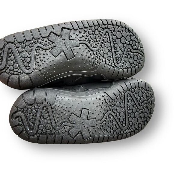 Nike Zoom Pulse Triple Black Slip On Shoes CT1629-003 Mens size 6.5 Women’s 8 - Picture 11 of 14